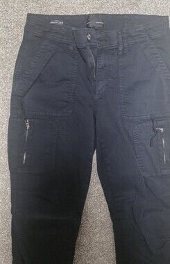 White House Black Market Black Cargo Capris